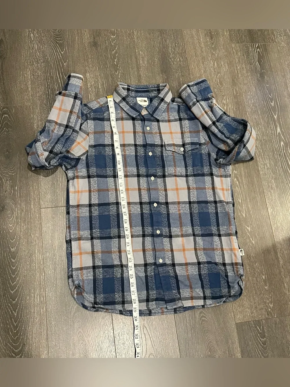 The North Face Men's Navy and Tan Plaid Button-Down Shirt Size Large